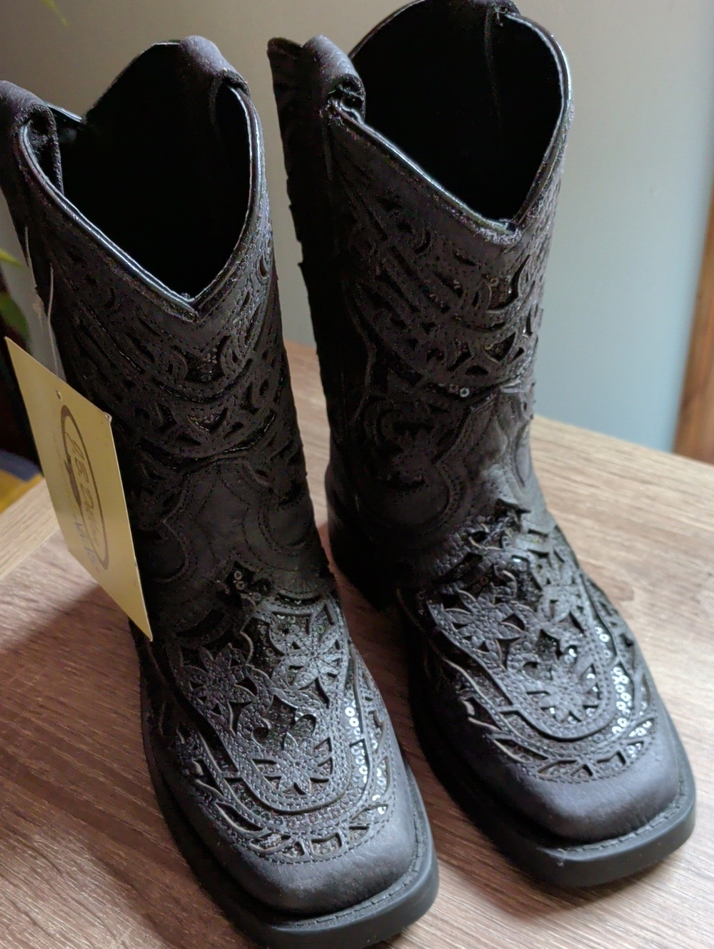 Girl's Sparkly Black Cowgirl Boots